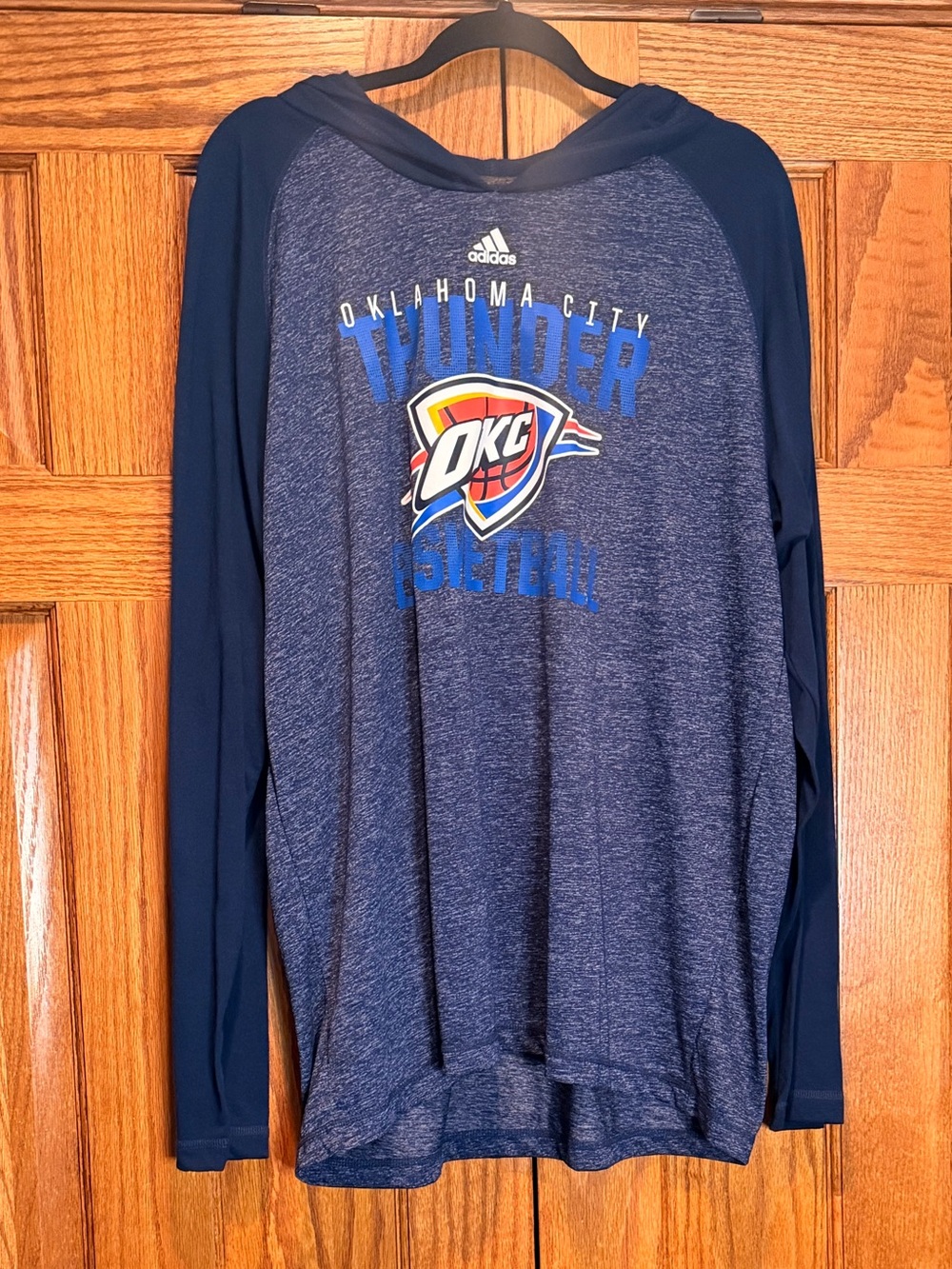 adidas Oklahoma City Thunder Basketball Hooded Long Sleeve Shirt